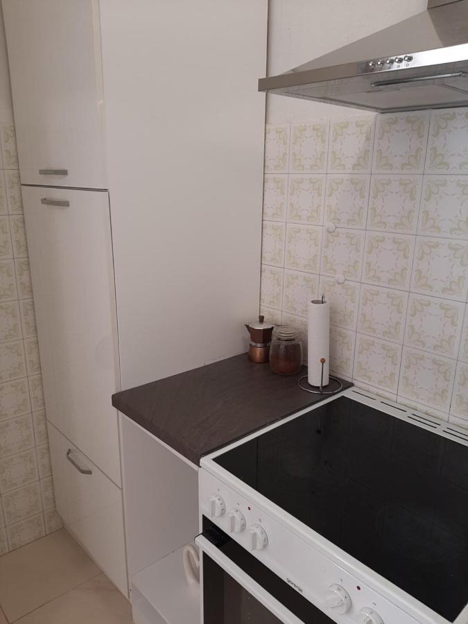 Giovanna - Spacious Lovely Apartment Supetar Exterior photo